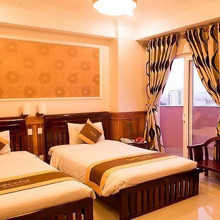 Bien Vang Hotel Da Nang Bagian luar foto