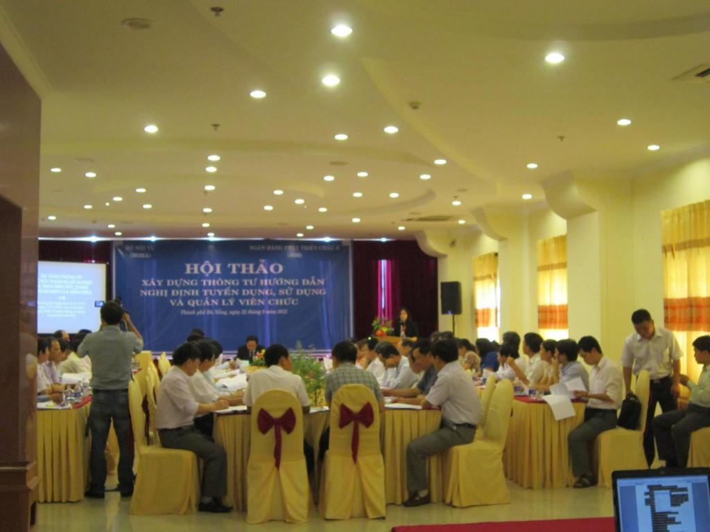 Bien Vang Hotel Da Nang Bagian luar foto